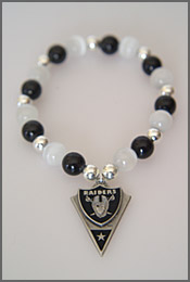 Oakland Raiders NFL pendant bracelet