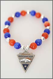 Denver Broncos NFL pendant bracelet